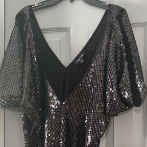 bebe Black and Gunmetal Sequin V-Neck Top